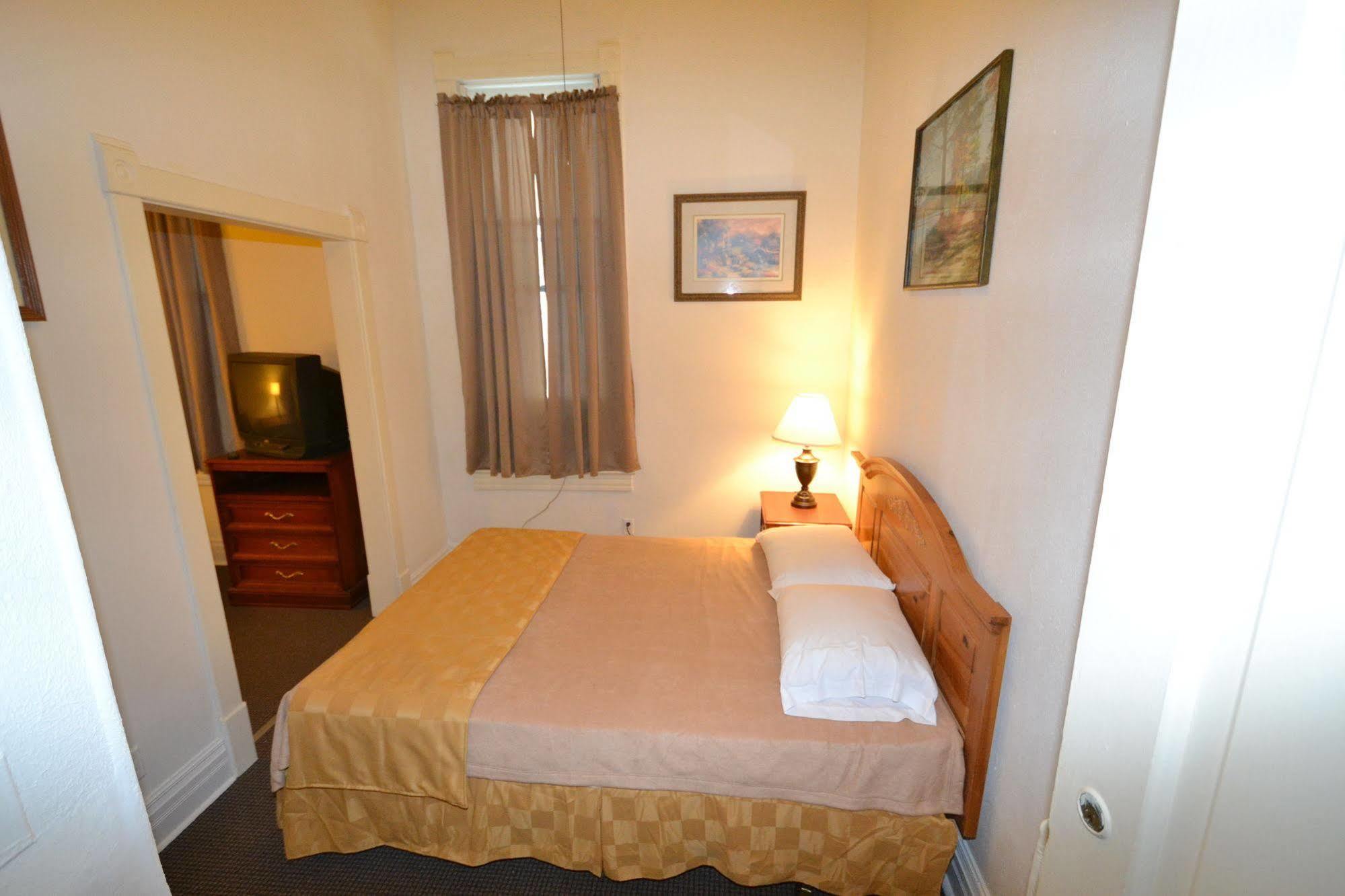 Perfect Stay Inn & Suites Blair Exterior foto