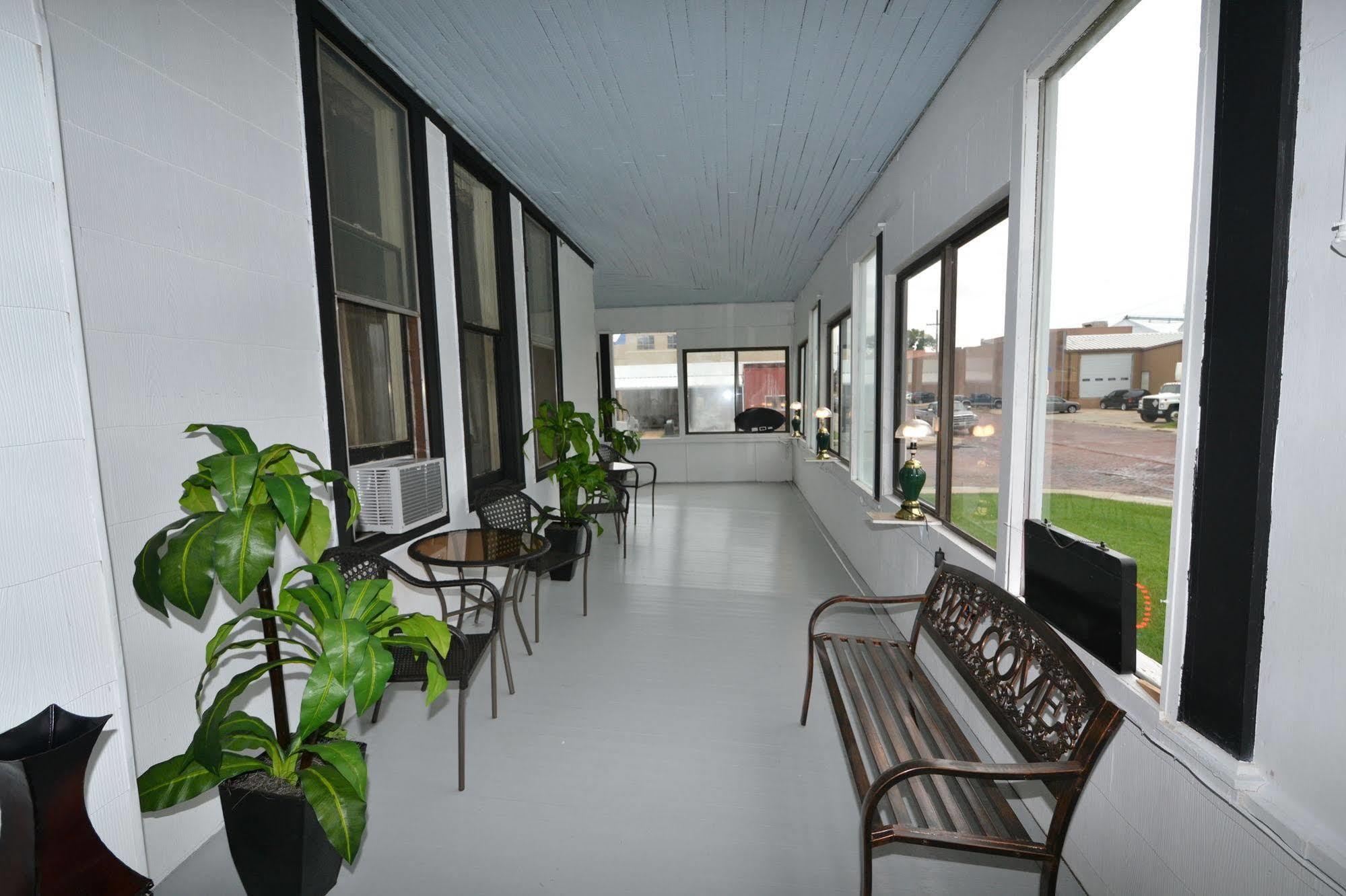 Perfect Stay Inn & Suites Blair Exterior foto